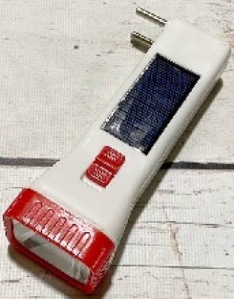 Ліхтар з сонячною батареєю та вилкою квадратний блістер 404