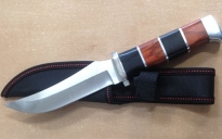Нож охотничий Н-50 черные и коричневые вставки чехол